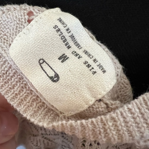 Urban Outfitters Pins and Needles Batwing sweater Size M - Picture 4 of 14